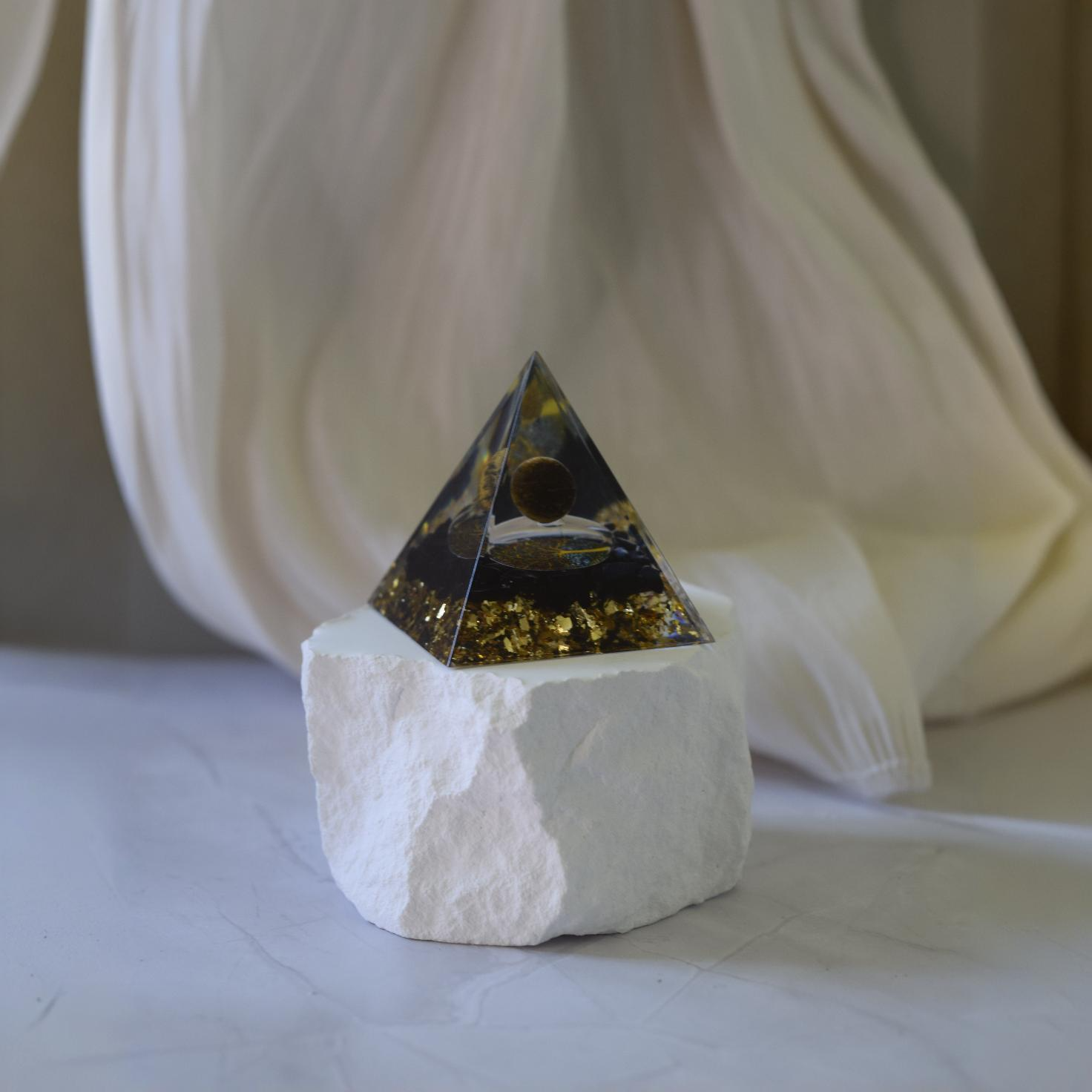 Orgonite de protection en oeil de tigre