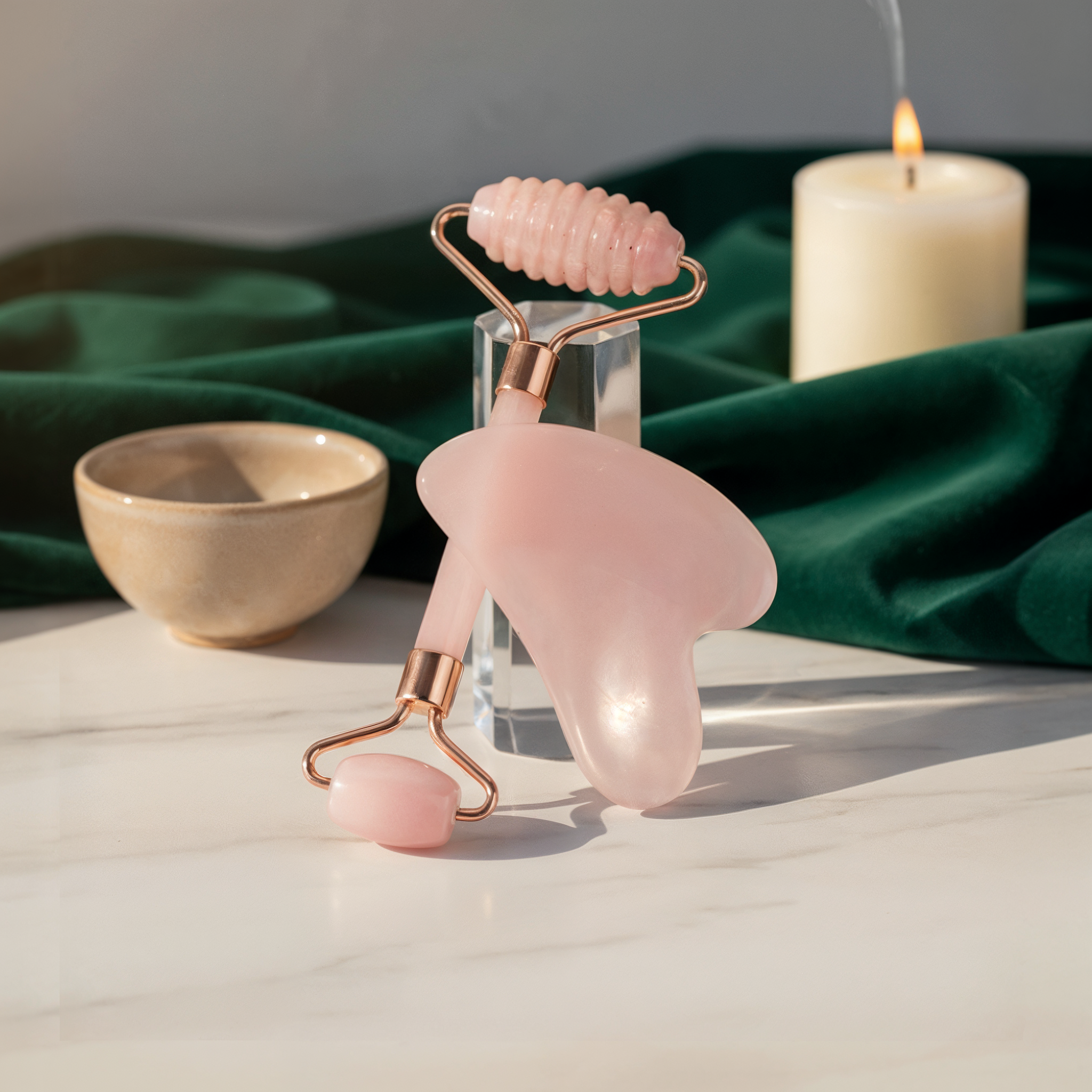 Rouleau & Pierre de massage en quartz rose