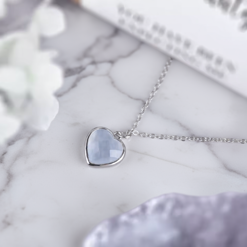 Collier Pendentif Cœur – Aigue-Marine Naturelle
